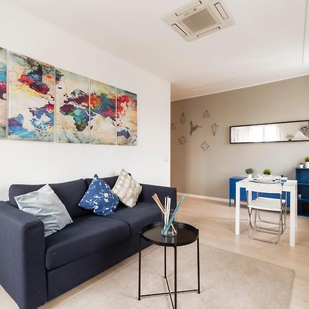 Brand New Apts Milano Lima M1 Apartment Luaran gambar