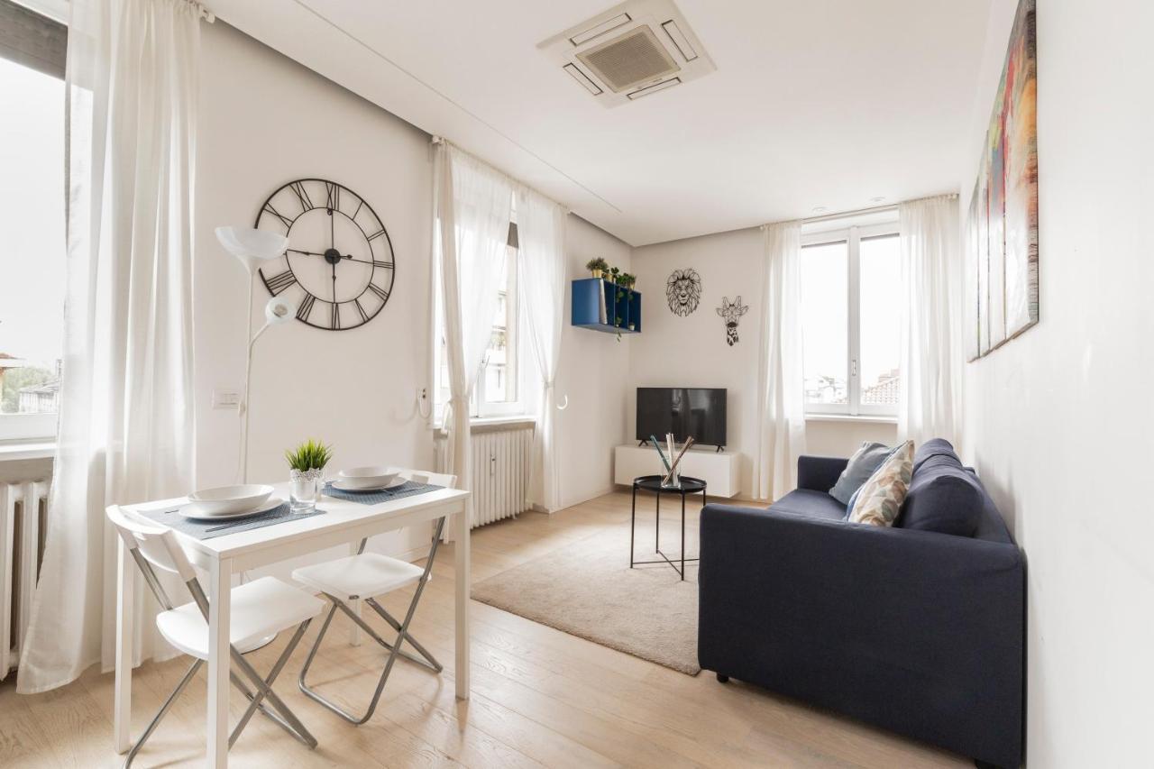 Brand New Apts Milano Lima M1 Apartment Luaran gambar
