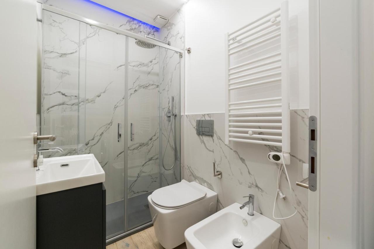 Brand New Apts Milano Lima M1 Apartment Luaran gambar