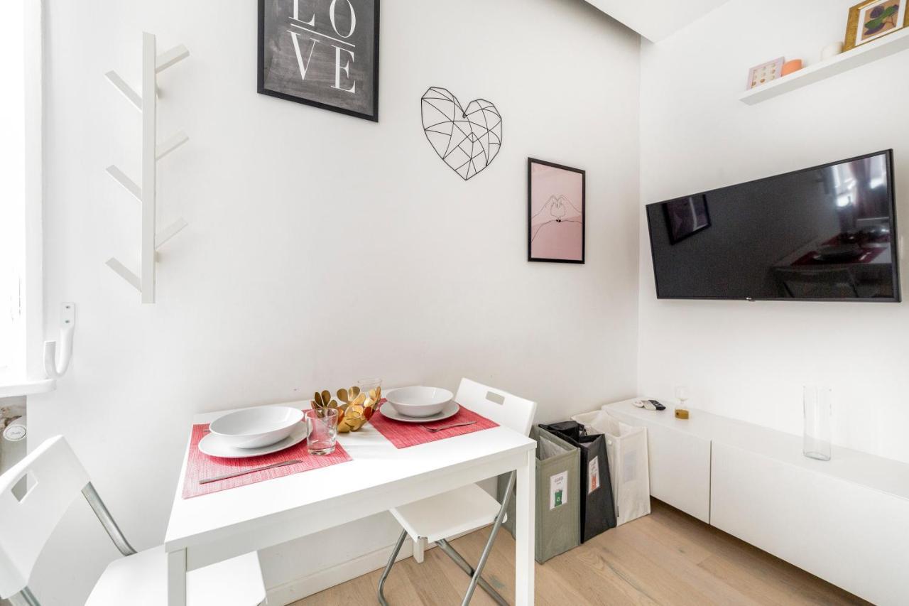 Brand New Apts Milano Lima M1 Apartment Luaran gambar
